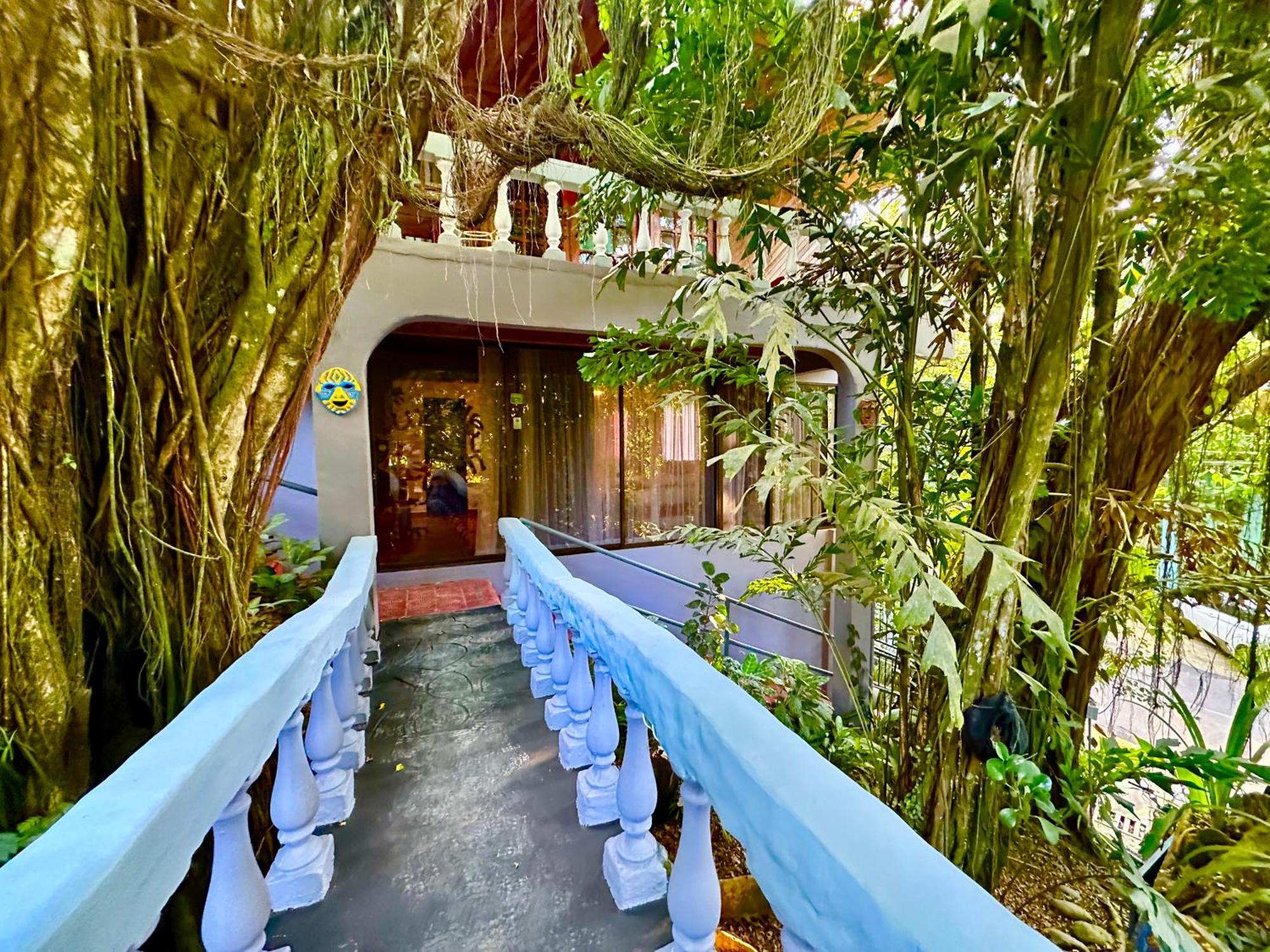 Jungle Beach Hotel Manuel Antonio Bagian luar foto